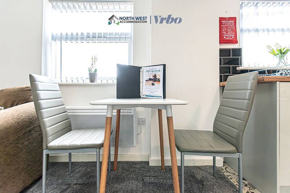 Ganze Wohnung, Contractor/Corporate Stays – Full Amenities, Near Liverpool and Warrington in St Helens, Nordwestengland