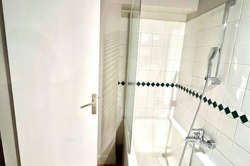 Entire apartment, Tropical duplex in Fontainebleau in Senlis, Oise