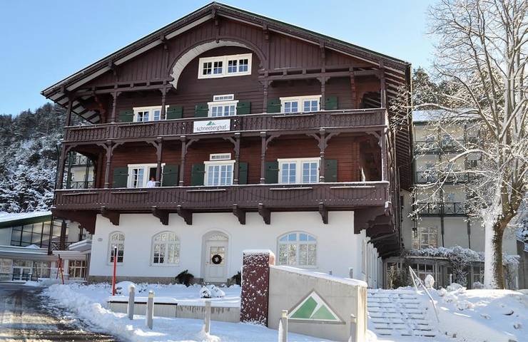 Hotel, mit Balkon/Terrasse und Balkon sowie Terrasse und Garten in Wiener Alpen in Niederösterreich - 2