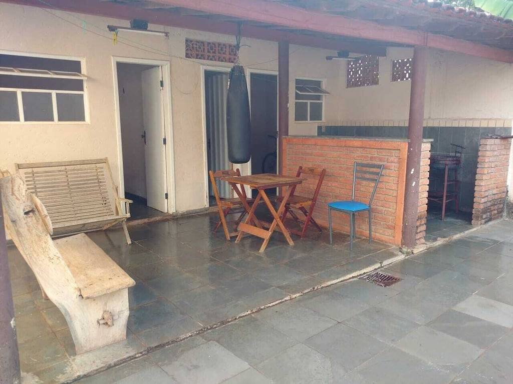 Gut gelegen, mildes Klima, in der Nähe von Park, Sb-Warenhaus, Kirche, Empfängen, in Montes Claros, Minas Gerais