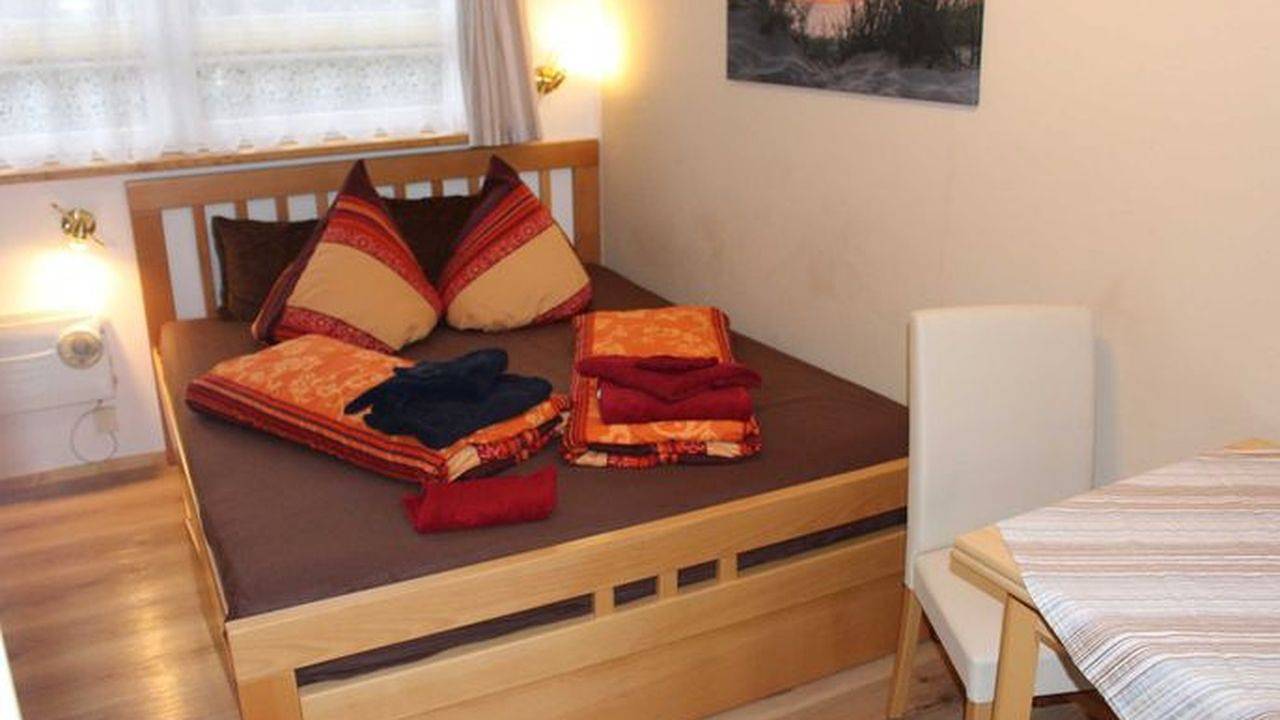 Ganze Ferienwohnung, Ferienwohnung für 2 Personen in Hiddensee in Neuendorf Insel Hiddensee, Hiddensee