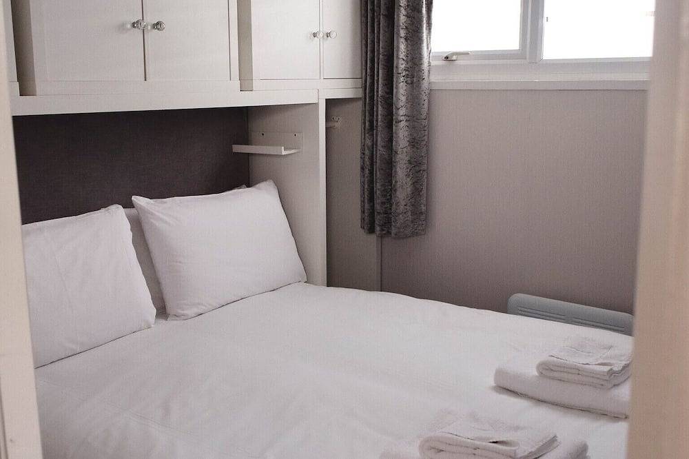 Modern and airy detached chalet close to the beach and to explore Norfolk Broads in California (Great Yarmouth), Great Yarmouth