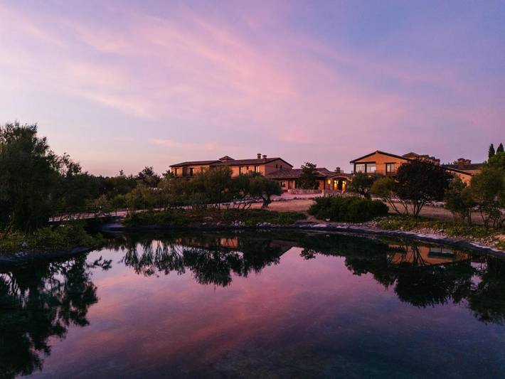 Hotel para 2 personas, con vistas además de jardín y terraza en Provincia de Valladolid - 2