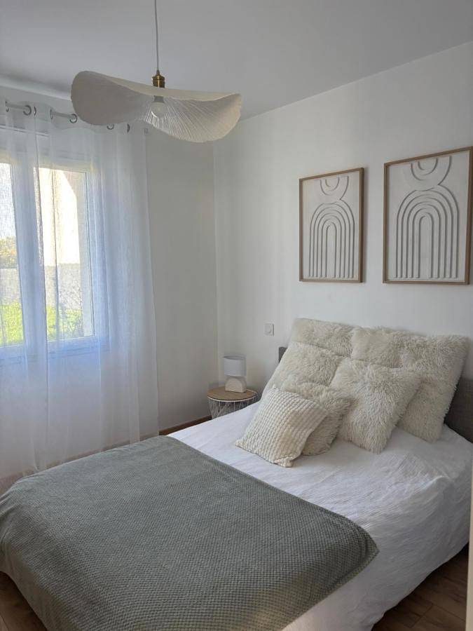 Gîte pour 2 personnes, avec jardin à Étival-lès-le-Mans - 2