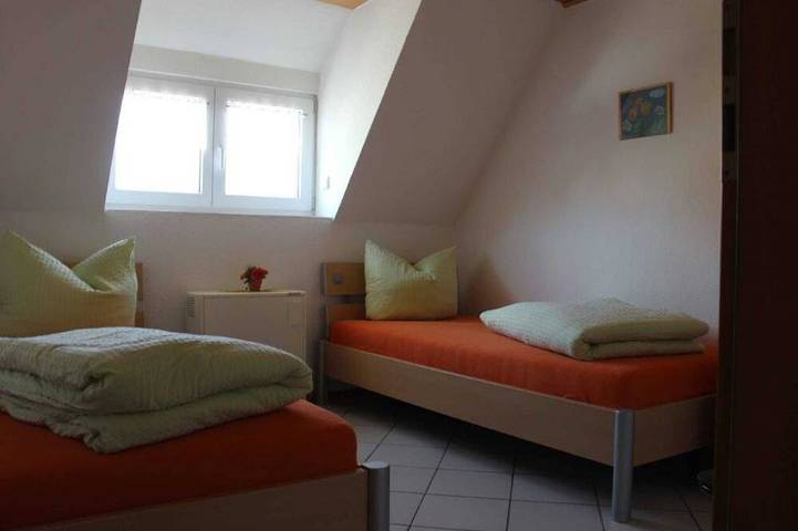 Ferienwohnung für 7 Personen, mit Garten in Ringsheim - 4