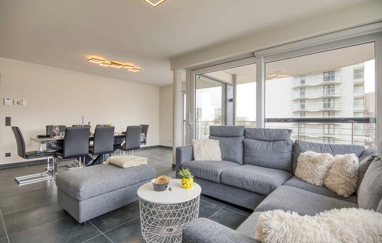 Appartement de vacances entier, Appartement de vacances pour 8 personnes avec terrasse in Ville d'Ostende, Oostende