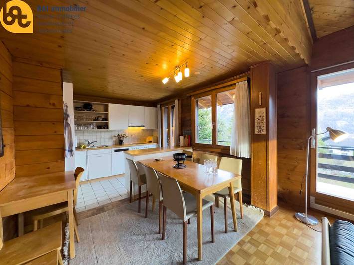 Casse Noisettes n° 39, großes Chalet auf dem Mont de Vercorin in Chalais (Schweiz), Walliser Alpen