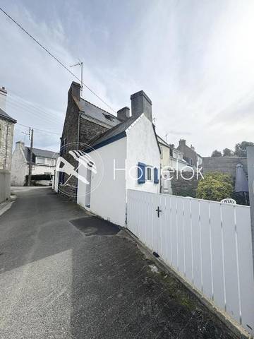 Gîte pour 5 personnes, avec jardin et terrasse dans Locmaria (Groix)