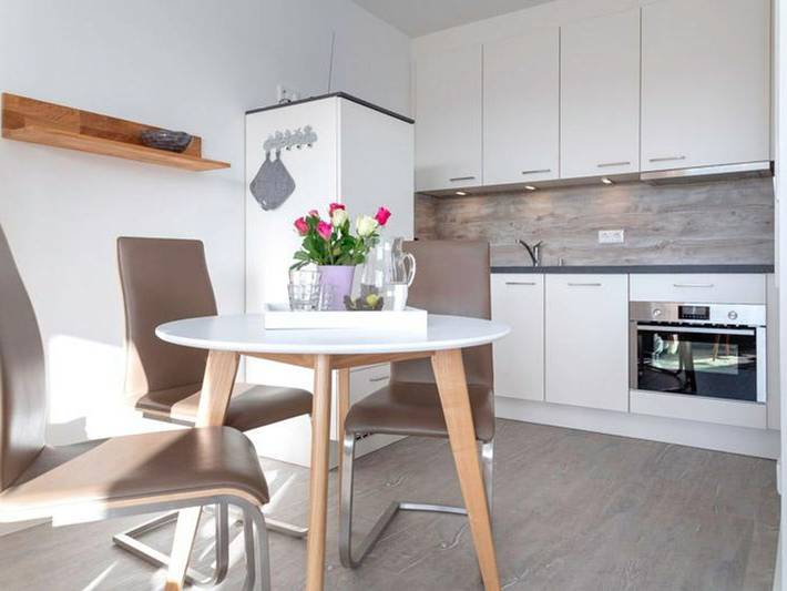 Ganze Ferienwohnung, Seepferdchen 43 - Seepferdchen: 2-Zimmerwohnung mit Balkon, Meerblick & Garagenstellplatz in Westerland, Sylt (Gemeinde)