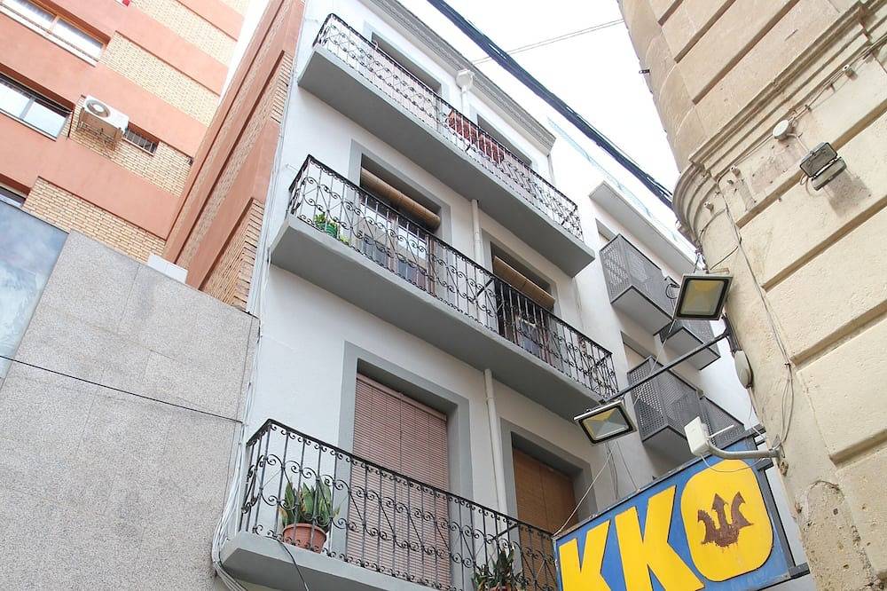 Ganze Wohnung, Atico Beach Old Town in El Barrio, Alicante