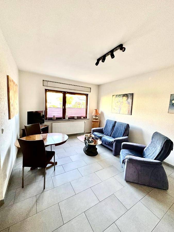 Ferienwohnung für 2 Personen, mit Garten und Ausblick sowie Terrasse - 1
