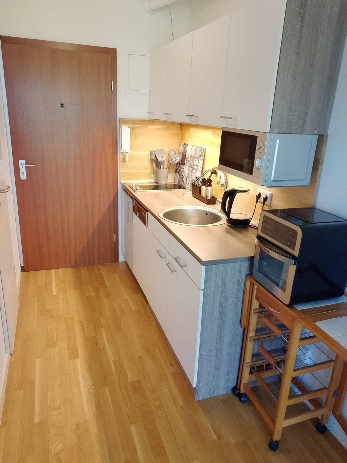 Appartement entier, Ankerplatzsteinhudermeer – Appartement moderne avec balcon et vue latérale sur le lac in Wunstorf, Lac de Steinhude
