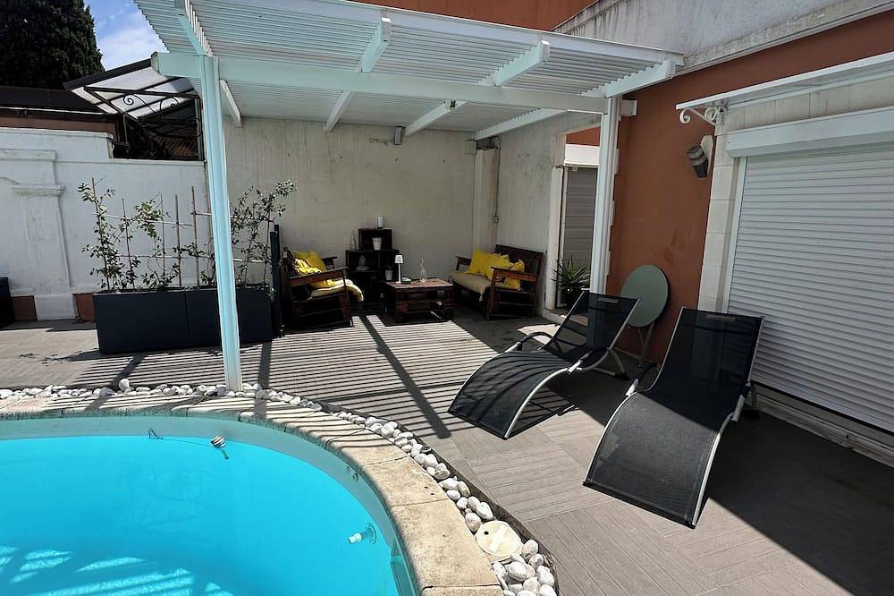 Villa with pool 200 m from the beach in Carry-le-Rouet, Istres und Umgebung