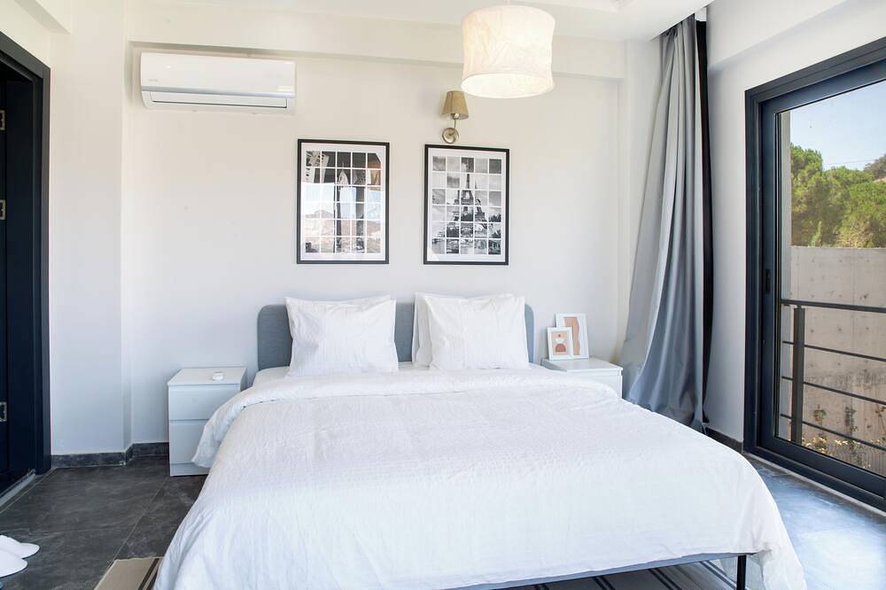 Tranquil Escape in Dereköy – Secluded Villa with Private Garden & Pool in Bodrum, Provinz Muğla