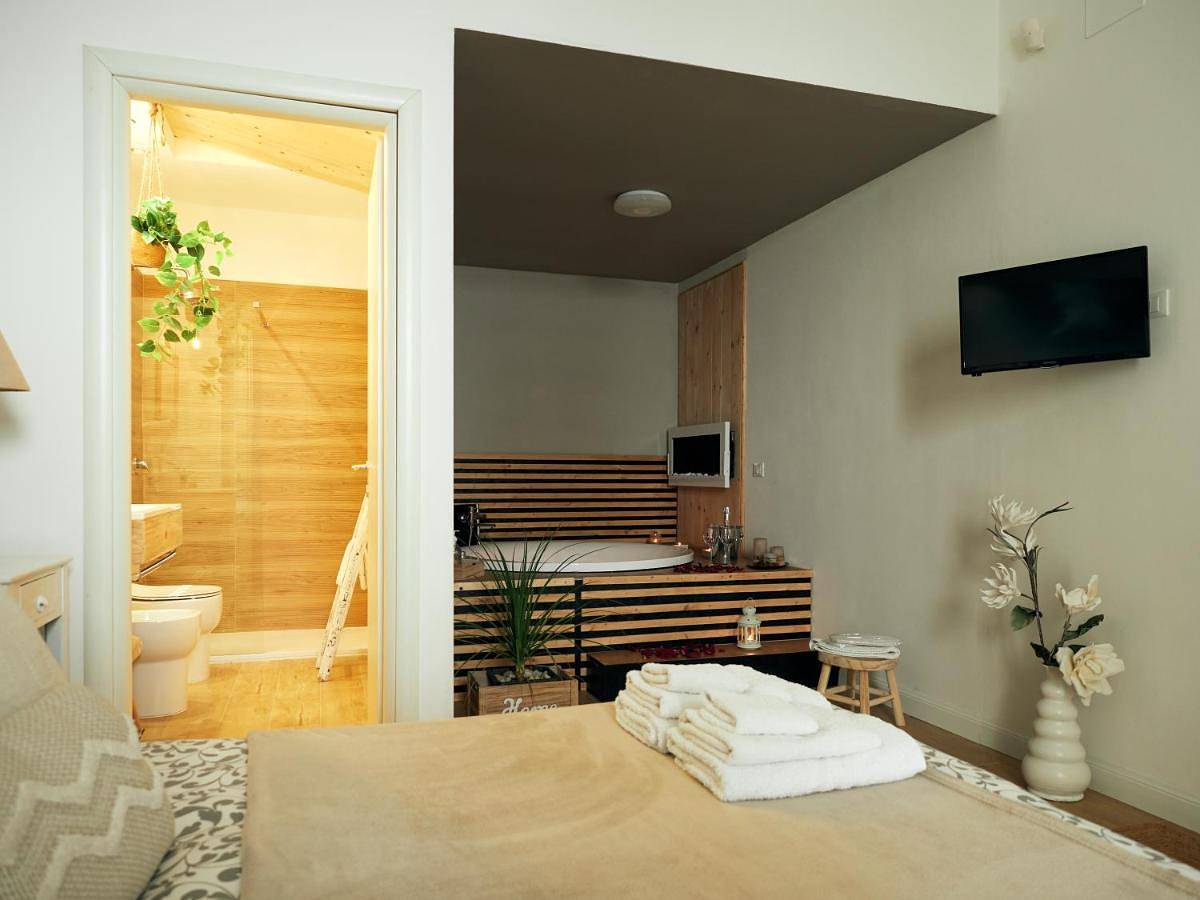 Double Room with Sea View in Carini, Provincia di Palermo