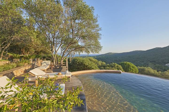 Chambre d’hôte pour 4 personnes, avec jardin à Porto-Vecchio