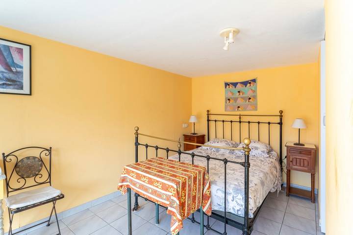 Location de vacances pour 2 personnes, avec jardin à Crillon-le-Brave - 4