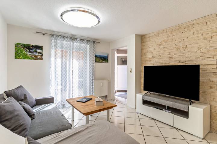 Geheel appartement, Appartement 'Ribeiro Tesouro' met Wi-Fi in Friesenheim, Central Black Forest