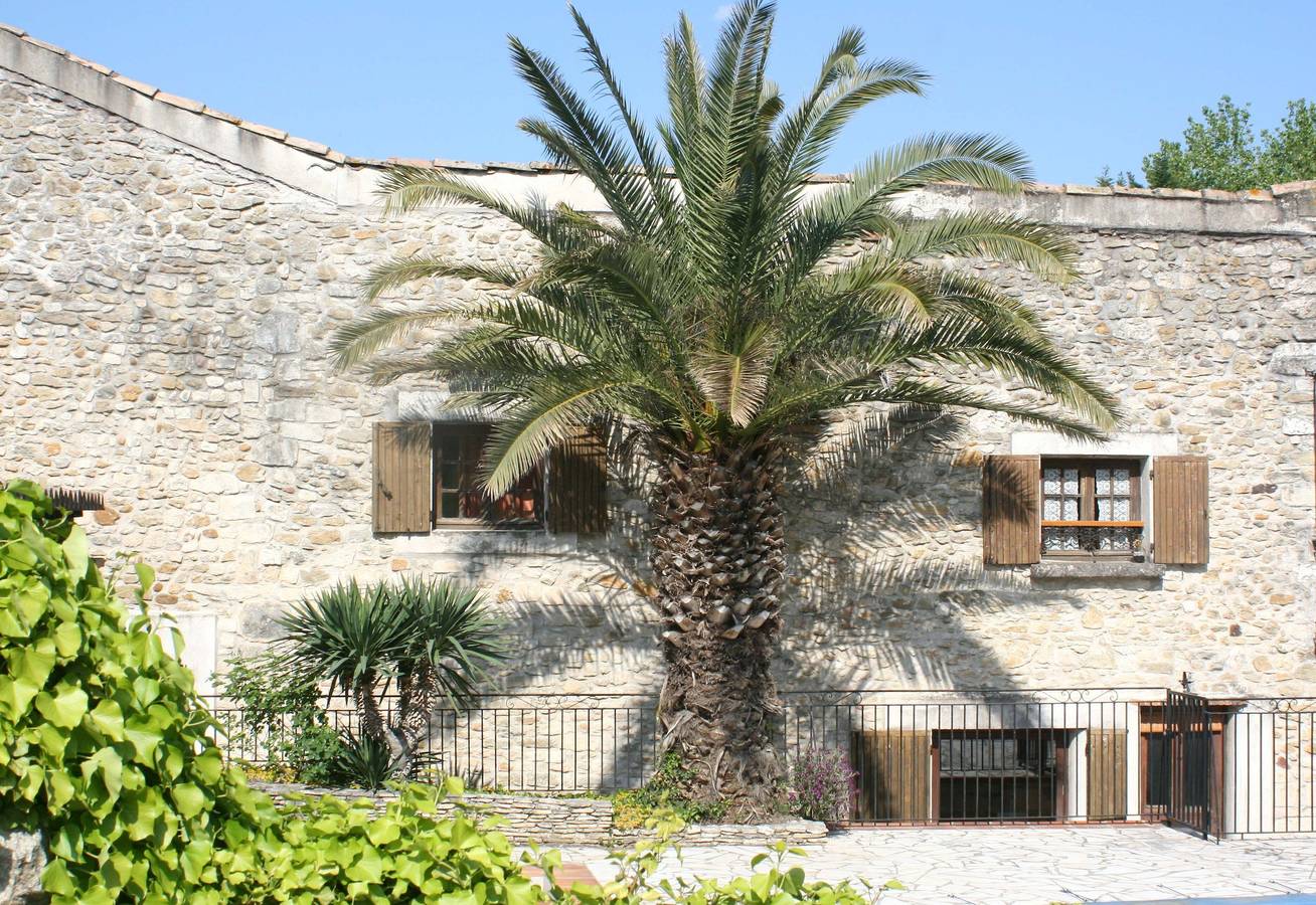 Ferienhaus 'La Maison De Yana' mit privatem Pool, Gemeinschaftsterrasse und Wi-Fi in Saint-Marcel-d'Ardèche, Privas
