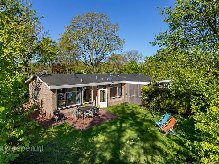 Ferienhaus für 6 Personen, mit Balkon/Terrasse und Terrasse