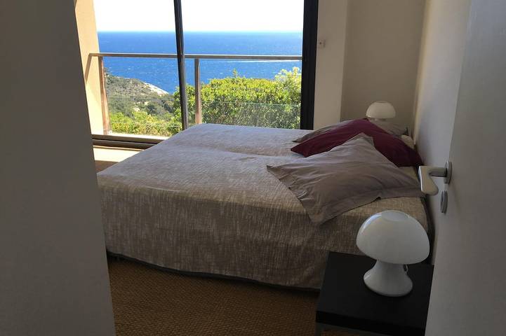 Villa pour 8 personnes, avec terrasse et jardin dans Cap Bénat - 4