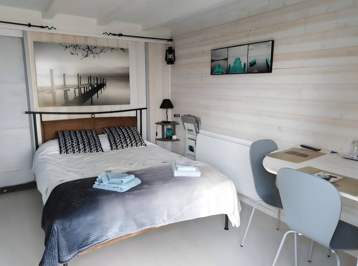 Chambre d’hôte pour 2 personnes, avec Jardin dans l' Isère