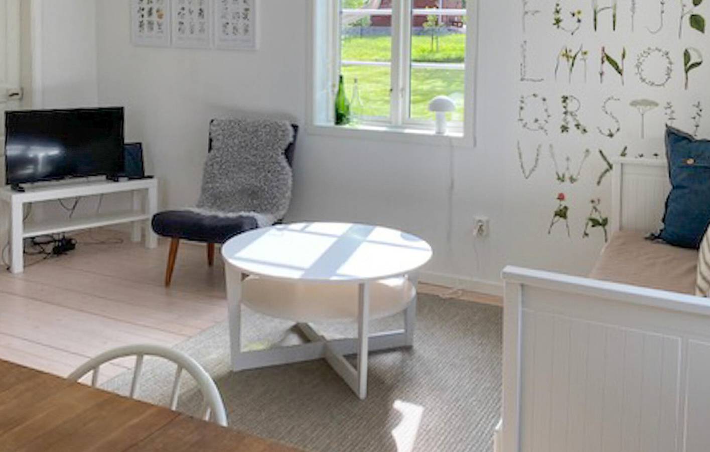 Holiday home for 4 people with terrace in Västergötland