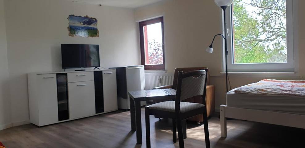 Gîte pour 2 personnes, avec terrasse ainsi que vue et jardin