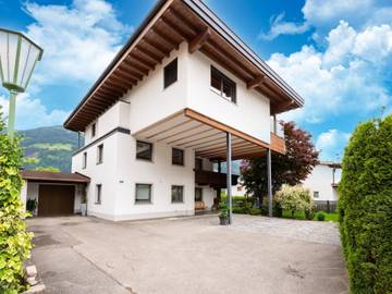 Ferienwohnung für 5 Personen, mit Balkon in Fügen