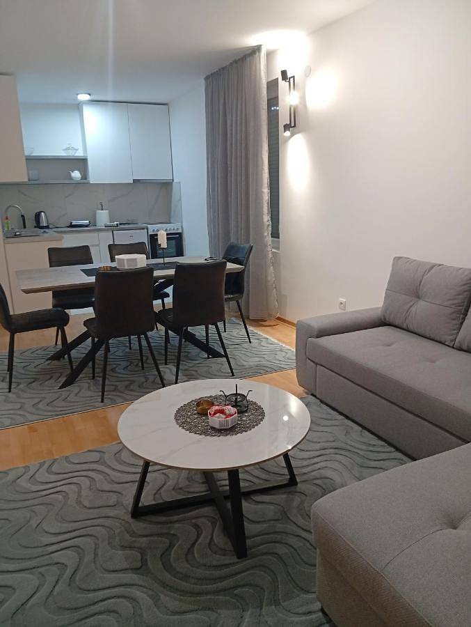 Appartement de vacances pour 6 personnes, avec Balcon ainsi que Terrasse et Vue