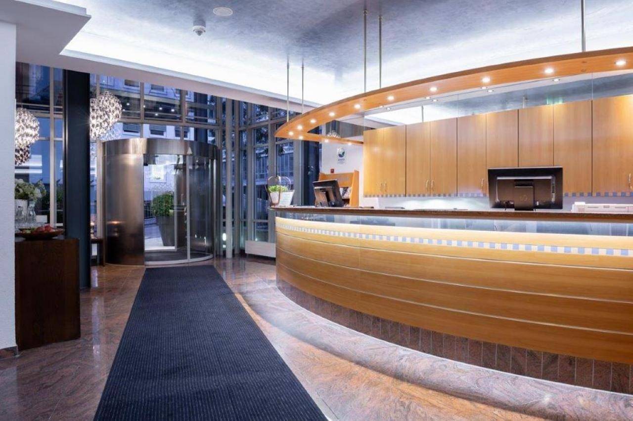 Kronenhotel in Stuttgart-Mitte, Stuttgart