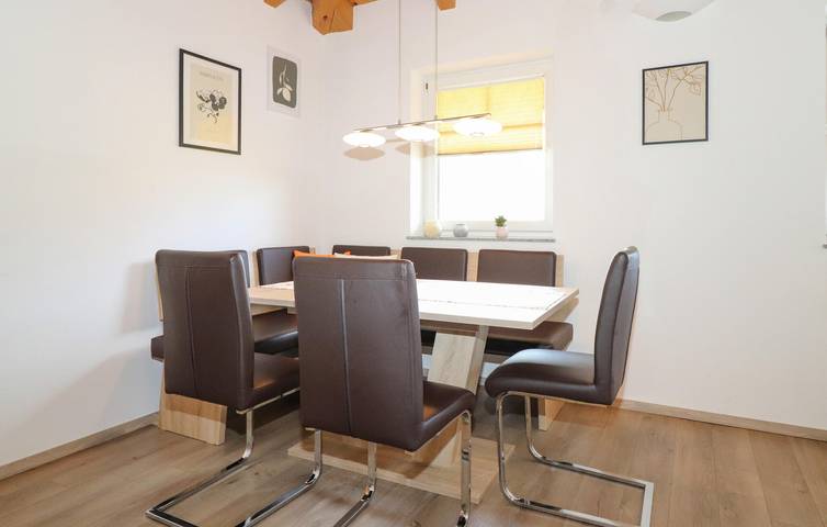 Apartamento vacacional entero, Acogedor apartamento de 70 m² con wifi, terraza y aparcamiento en Abtenau in Abtenau, Tennengau