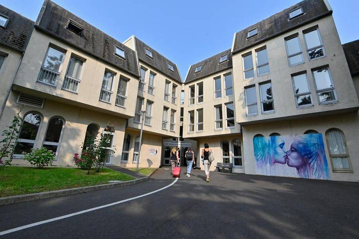 Auberge, avec Terrasse et Jardin