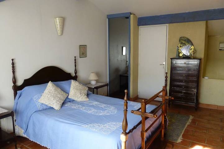 Location de vacances pour 2 personnes, avec jardin et terrasse à Roquemaure - 3