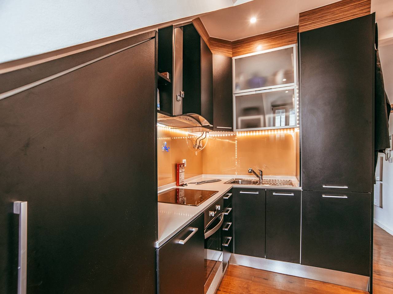 Ganze Wohnung, Lissabon-Apartment mit malerischem Stadtblick in Mexilhoeira Grande, Faro Distrikt