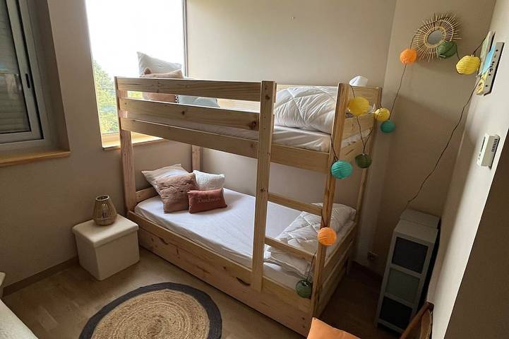 Apartamento entero, Cocon 1800, downtown in Font-Romeu-Odeillo-Via, Parque Natural Regional de los Pirineos Catalanes