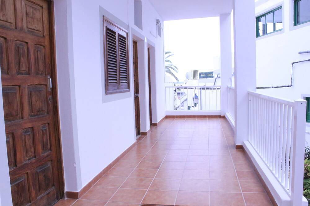 Apartamento entero, Mele Sky Beach, 1, sea views, terrace and sun in Puerto de Mogan, Mogán