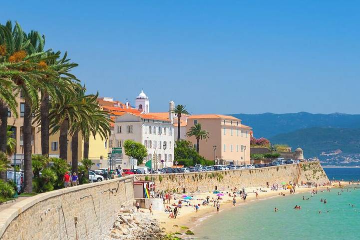 Péniche pour 8 personnes en Corse - 4