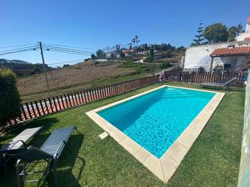Maison d’hôte pour 10 personnes, avec jardin ainsi que vue et piscine à Ericeira