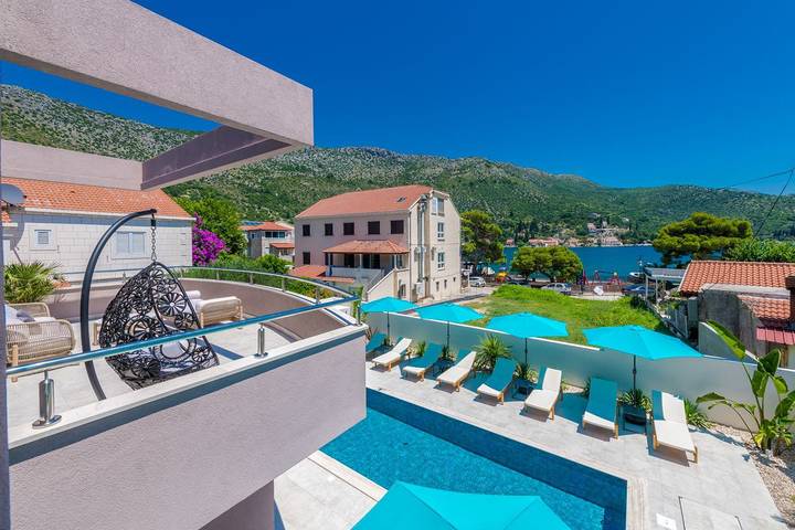 Villa pour 10 personnes, avec jardin et terrasse à Zaton
