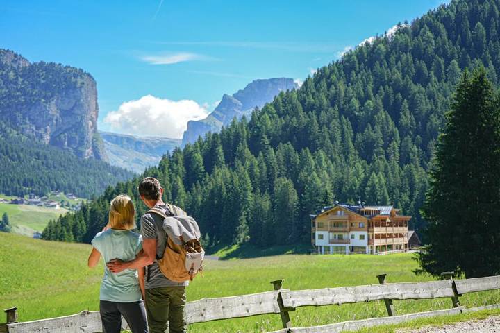 Hôtel pour 2 personnes, avec jacuzzi et jardin ainsi que sauna et piscine à Wolkenstein - 4