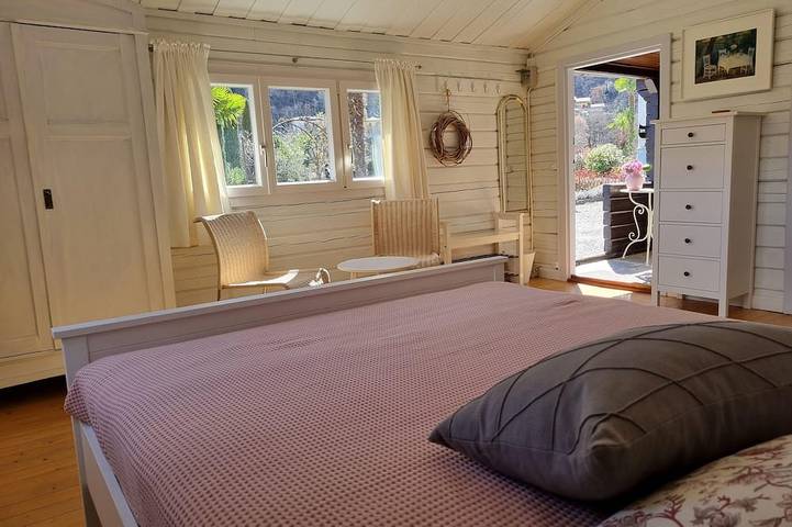 Ferienhaus für 4 Personen, mit Garten und Terrasse sowie Pool in Comune di Cannobio - 2