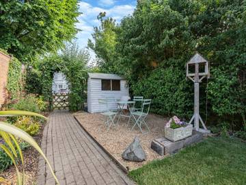 Cottage for 4 People in Worthing, West Sussex, Photo 1