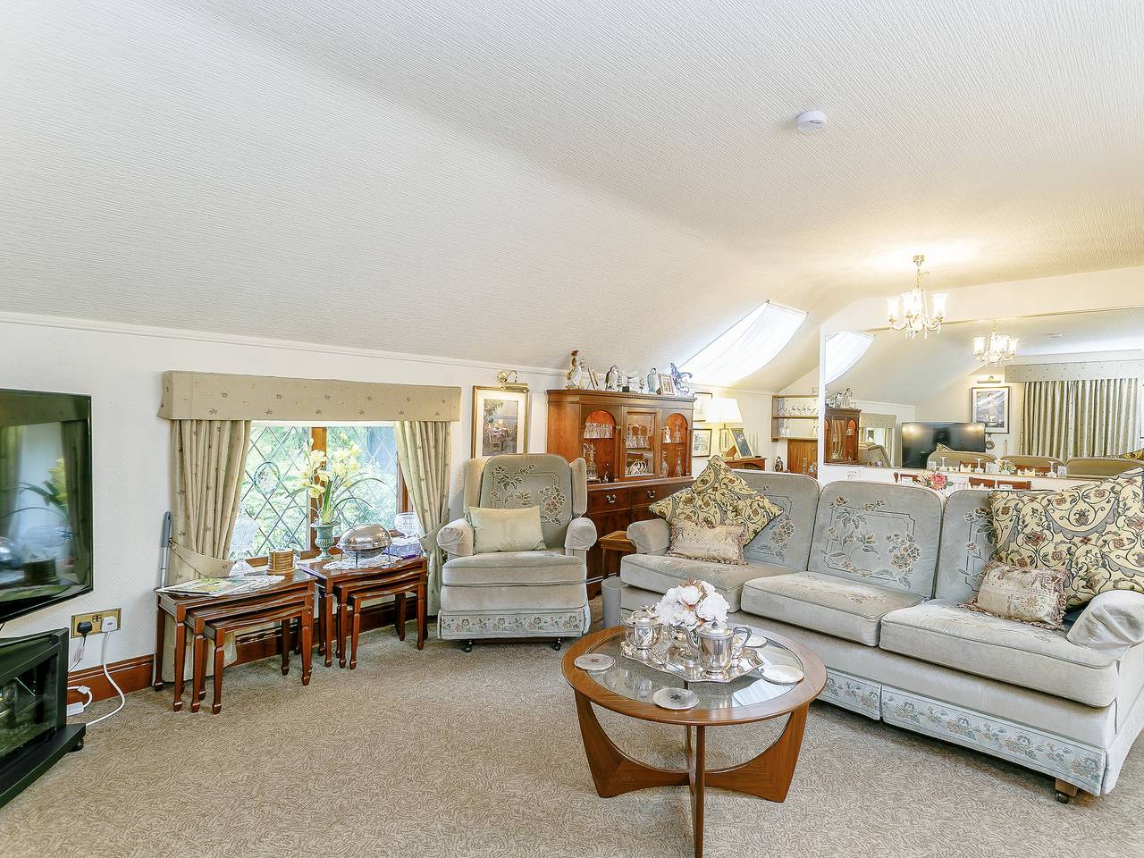 The Gatehouse-Uk11836 in Derbyshire