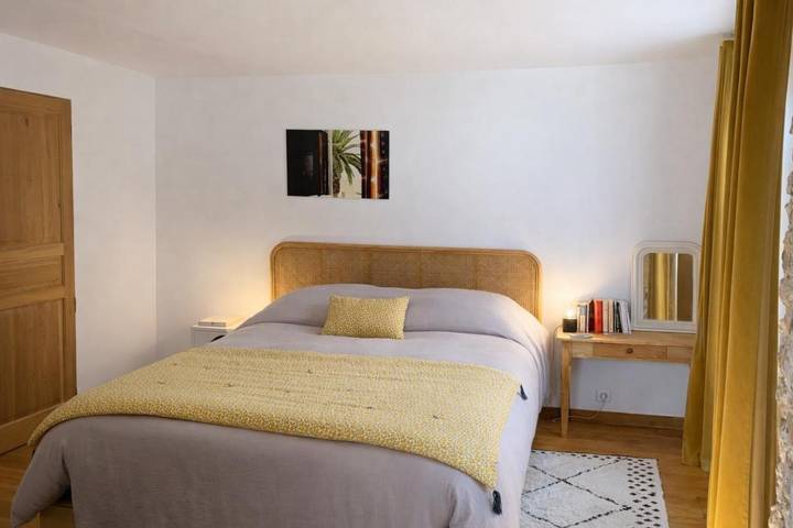 Location de vacances pour 7 personnes, avec jardin et terrasse, animaux acceptés dans Autouillet - 2