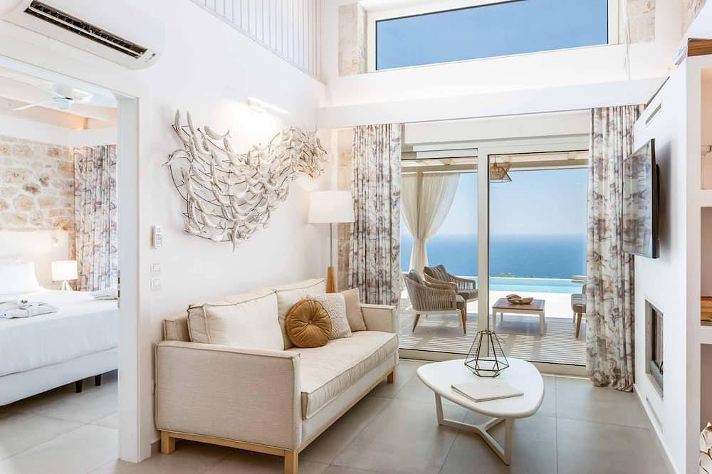 Horizon Blue Villa - Three Bedroom Villa, Sleeps 6 in Preveza perifereiakí enótita