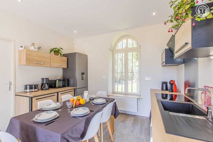 Gîte pour 6 personnes, avec jardin et terrasse dans Saône-et-Loire - 3