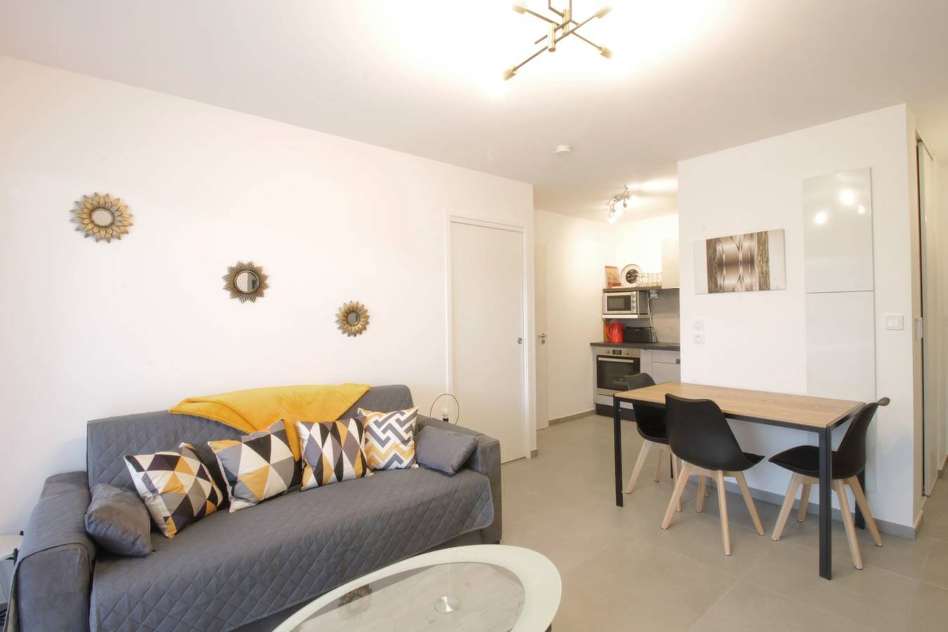 Apartamento entero, Charming 2 room apartment 300m walk from Lac du Bourget! in Le Bourget-du-Lac, Chambéry region