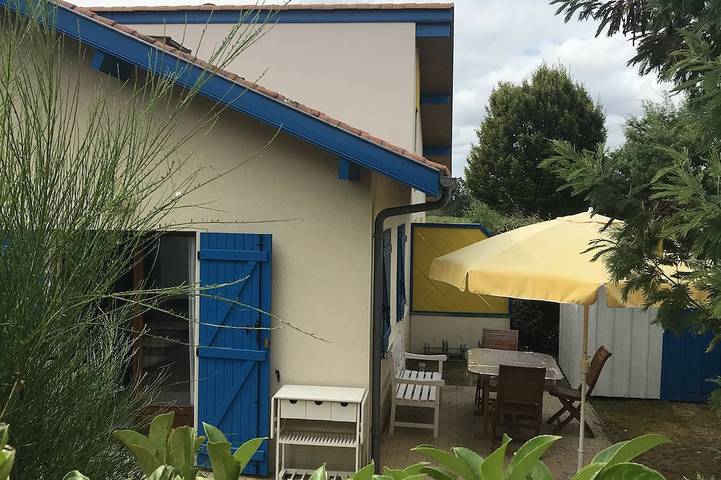 Casa de vacaciones para 6 personas, con terraza además de jardín y piscina - 1