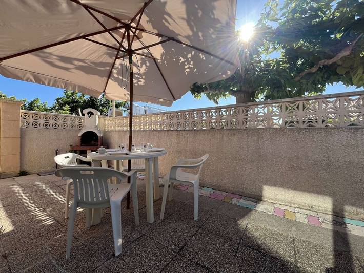 Ferienhaus für 4 Personen, mit Terrasse, mit Haustier in Les Ayguades